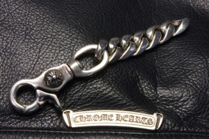 錆びない様にステンレスで修理しました。