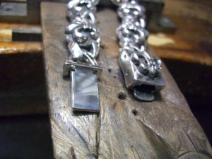 ばっちり修復できました。