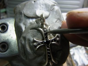 ナナコタガネで丸めます