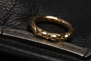 クロムハーツ22Kスクロールリングのサイズ直し