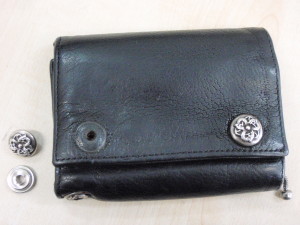 修理前のウォレット