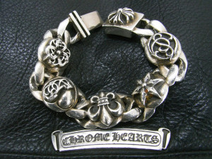 修復前のマルチリンクブレスレット