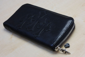 REC Fジップレザー3セメタリー クロスパッチウォレット のファスナー金具を交換