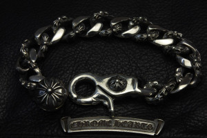 ファンシーチェーンクリップブレスレット改造後