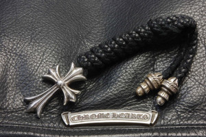 CHクロスペンダント